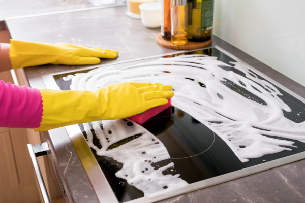 cleaning oven hob